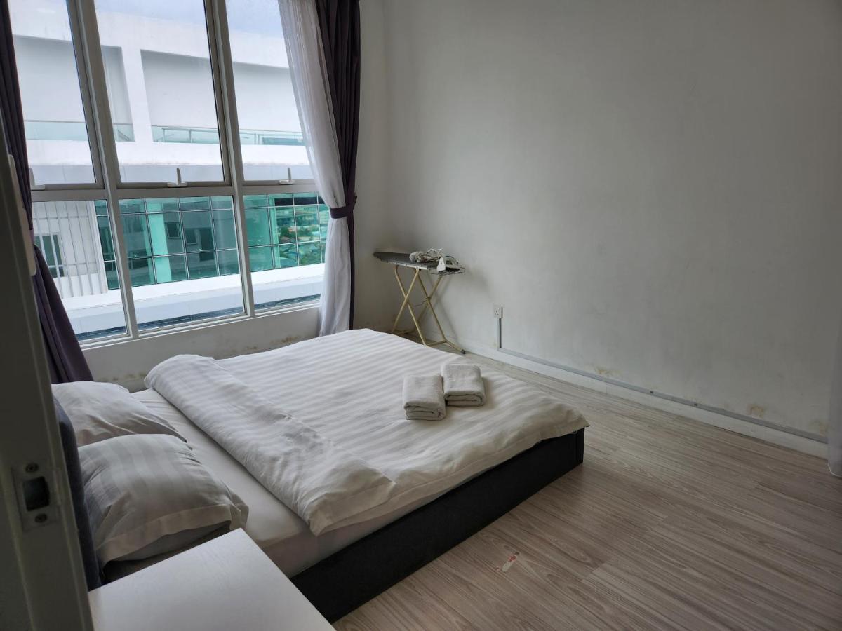 Apartment Sutera Avenue Kk Infinity Pool 10 Mins To Airport 10 Mins To Jetty Lss